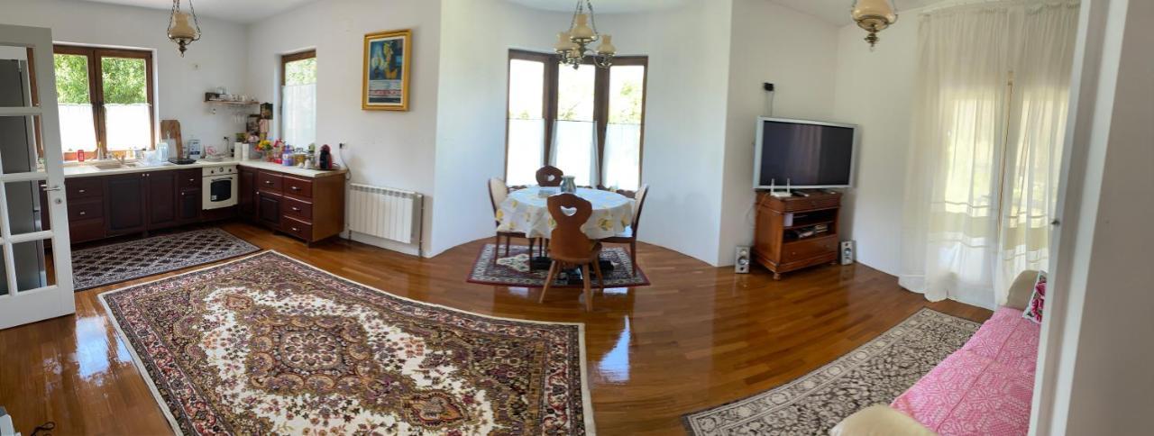 Villa Casa Dea Gladna Montana Esterno foto